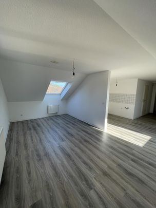 Moderne Singlewohnung mit weißem Tageslichtbad! - Photo 1