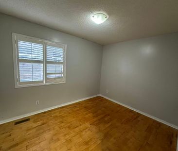 For Lease - 36B Lambton Avenue Unit# Upper, Toronto, Ontario - Photo 4