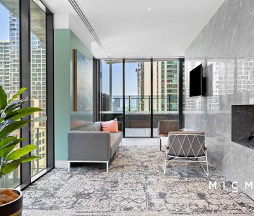4305/560 Lonsdale Street - Photo 2