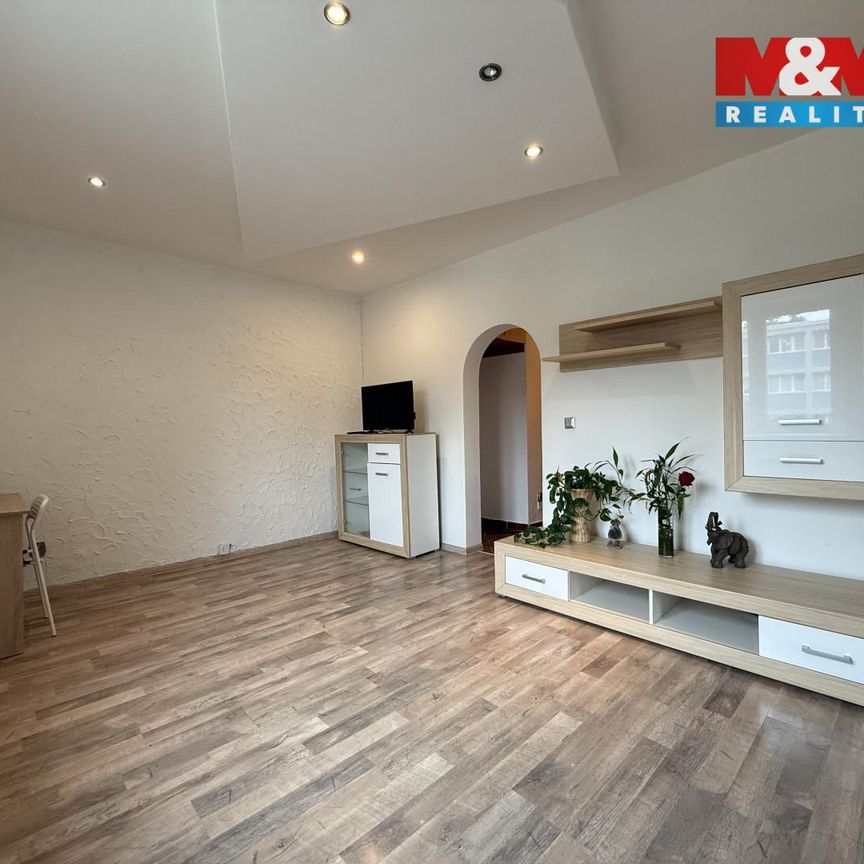 Pronájem bytu 3+1 60 m² - Photo 1