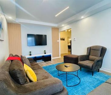 7481Z Rue Ostell Crescent - Photo 2