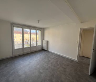 Location - Appartement T4 - 65 m² - Pont-de-Roide-Vermondans - Photo 4