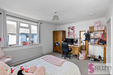 3 bedroom terraced house to rent - Photo 5