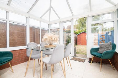 2 bedroom terraced house to rent - Photo 3