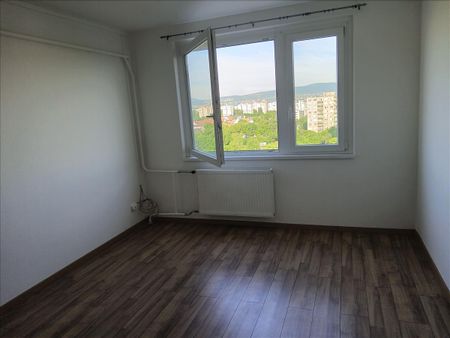 Kiadó felújított panel lakás - Budapest IV. kerület - Fotó 2