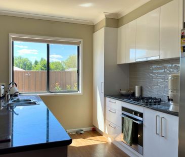 3 Waverley Road Epsom VIC - Photo 5