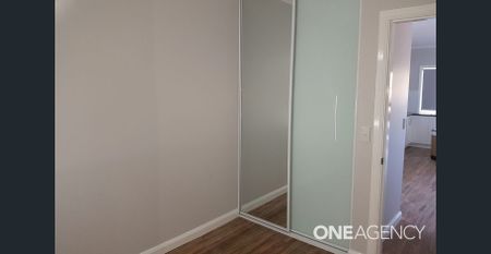 MODERN COMFORTS AND PRACTICAL INTERNAL LAYOUT - Photo 2