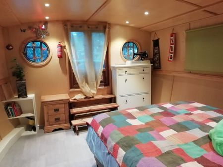 2 Bed House Boat, Ferry Quays, TW8 - Photo 3