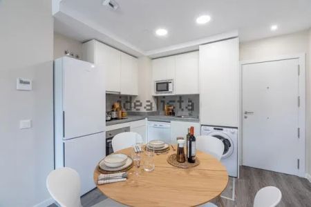 Alquiler de piso en Avenida Octavio Paz, 12 - Photo 3