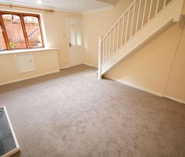 Laurus Close, Waterlooville, PO7 - Photo 1