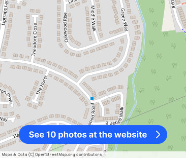 4 Bedroom Semi-Detached House with Garage and Garden, Green Way, Tu... - Photo 1