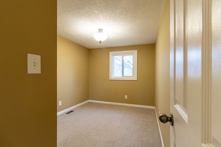 For Lease - 58 Romy Crescent, Thorold, Ontario - Photo 5