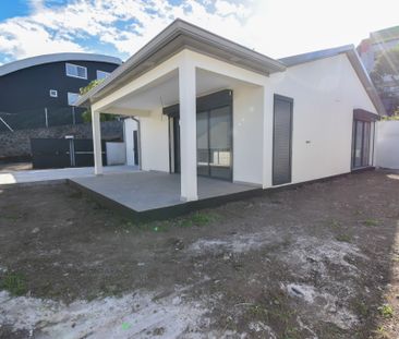 Location Maison 4 pièces 101m² ST DENIS 97490 - Photo 6