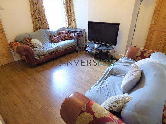 3 bedroom terraced house to rent - Photo 1