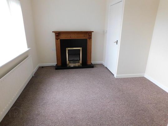 41a Sunningdale, Omagh, BT78 1JX - Photo 1