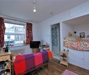 Studio to rent - Photo 5