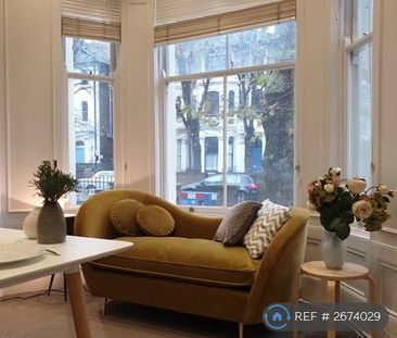 Studio to rent - Photo 3