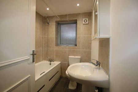 St Pauls Avenue, Willesden Green, London, NW2 - Photo 5