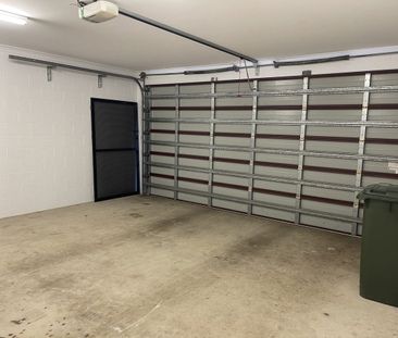 Bright & Cheery Home in South Mission! - Photo 2