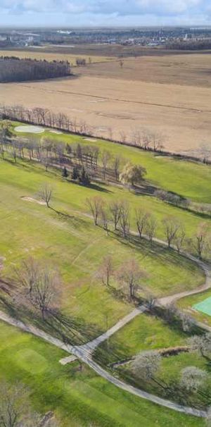 Beau 5 1/2 récent, libre MAINTENANT ! Domaine du Golf; BAISSE DE PRIX !! - Photo 1