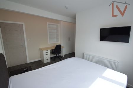 Burchett Terrace - Photo 3