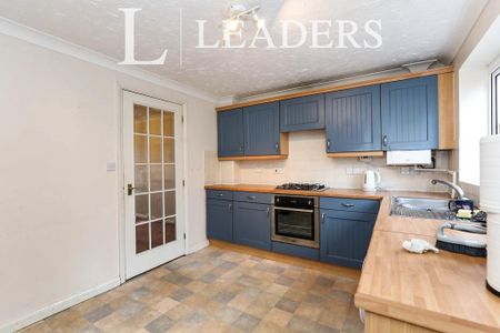 2 bedroom terraced house to rent - Photo 5