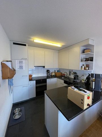 Grosszügiges Zuhause mit Wohlfühlfaktor / hell, modern und mit Balkon - Foto 4