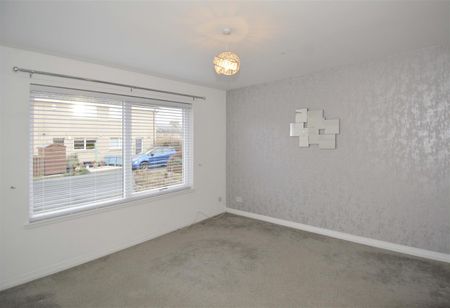 2 Bed House - Terraced - Photo 5