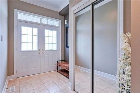 For Lease - 30 White Beach Crescent, Vaughan, Ontario - Photo 4