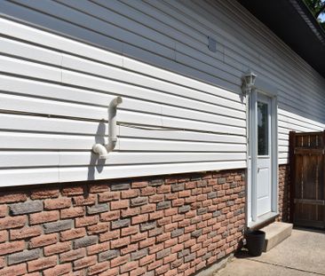 For Lease - 34 Barry Street, St. Catharines, Ontario - Photo 1