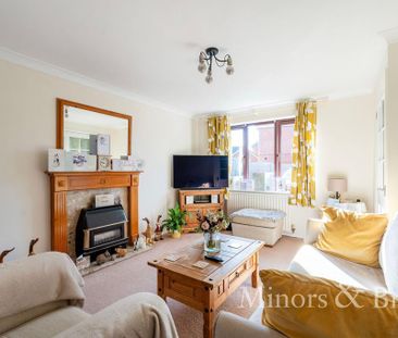 2 bedroom semi-detached house to rent - Photo 4