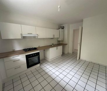 Location appartement 4 pièces 88.76 m² à Chambéry (73000) - Photo 3