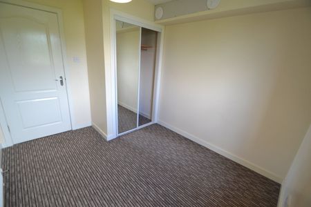 2 Bed Flat, Dalmarnock Drive, G40 - Photo 2