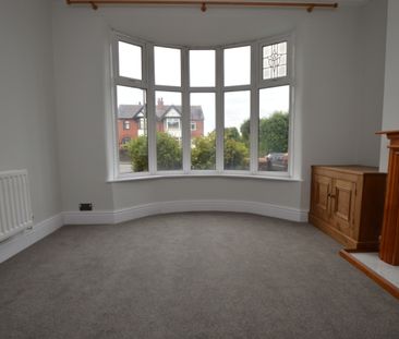 2 Bedroom Semi-Detached House - Photo 1