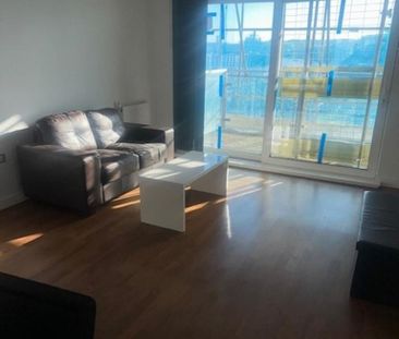 2 bedroom apartment to rent - Photo 2