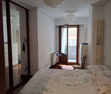 Alquiler de piso en Calle Jaén - Photo 4