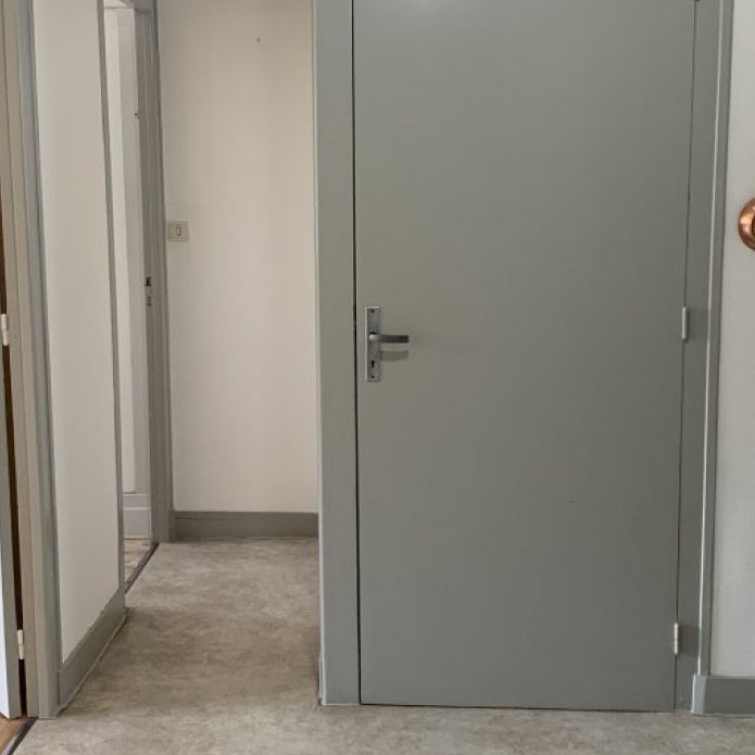 2 pièces, 61m² en location à Saint Yrieix La Perche - 456 € par mois - Photo 1