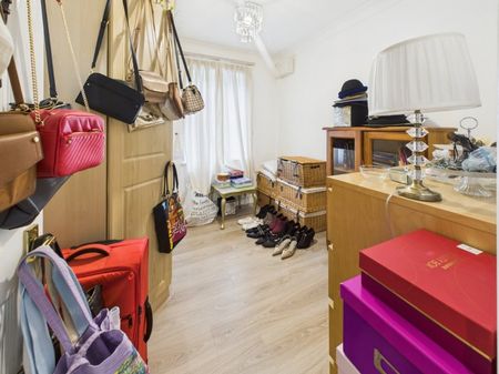 Upton Park, Slough, Berkshire,SL1 - Photo 2