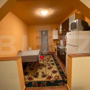 Apartament o cameră, 45 mp, zona Florilor - Photo 2