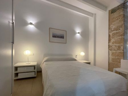 Bonito apartamento un dormitorio con balcón, Plaza la Quartera, Casco Antiguo, Palma. - Photo 3