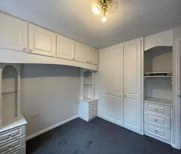 3 bedroom semi-detached house to rent - Photo 4