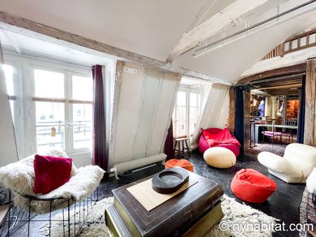 Logement à Paris, Location meublée - Photo 2