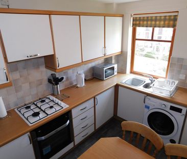2 bedroom flat to rent - Photo 6