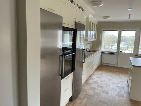 Kistavägen, Sollentuna - Photo 3