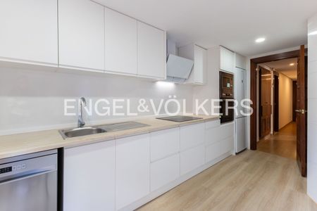 Apartamento de alquiler en Pascual y Genis, Sant Francesc - Photo 4