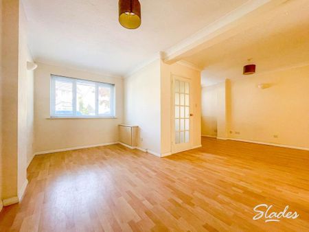 3 bedroom detached house to rent - Photo 5