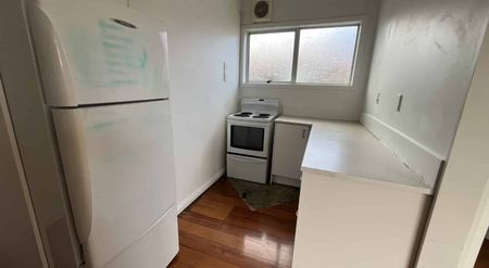 FIVE BEDROOM - CITY CENTRE - Photo 4