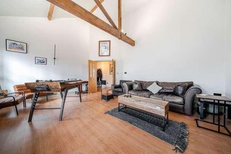 Woodford Mill, Witney, OX28 - Photo 3