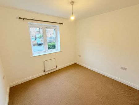 Pollards Way, Taunton, Somerset - Photo 2
