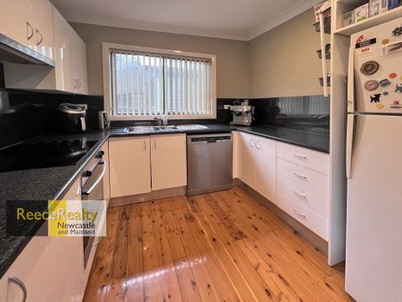 4 Werona Street, North Lambton - Photo 3